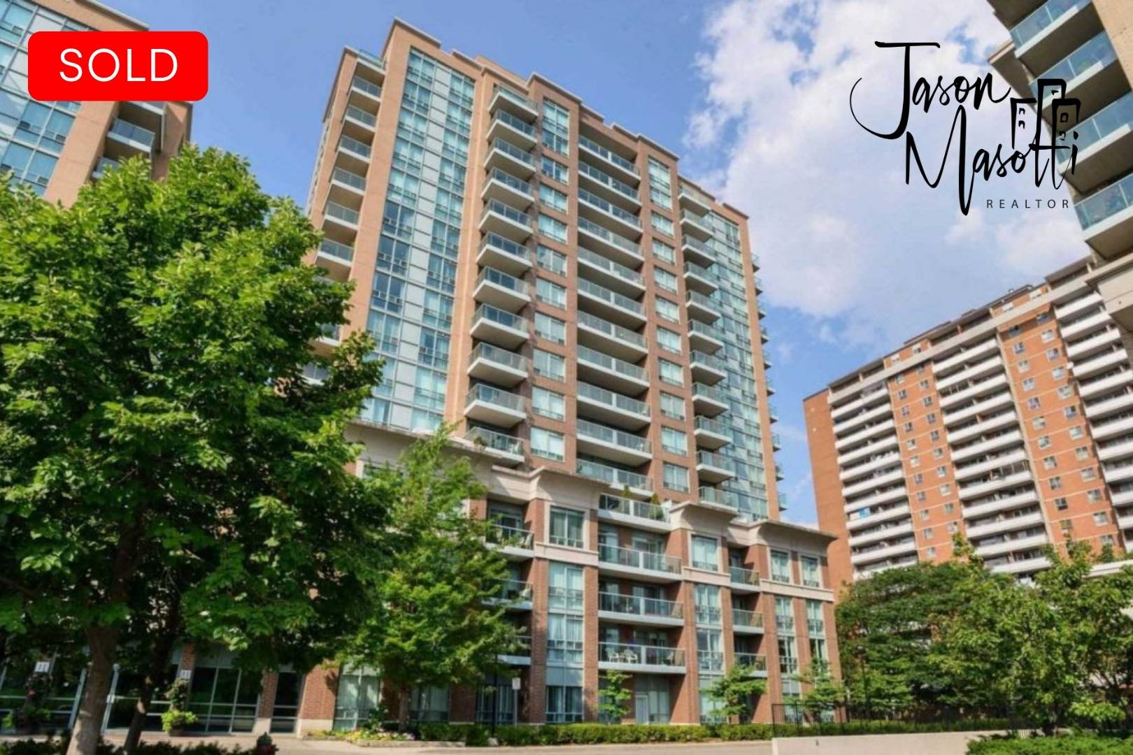 Etobicoke - 15 Michael Power Place 503