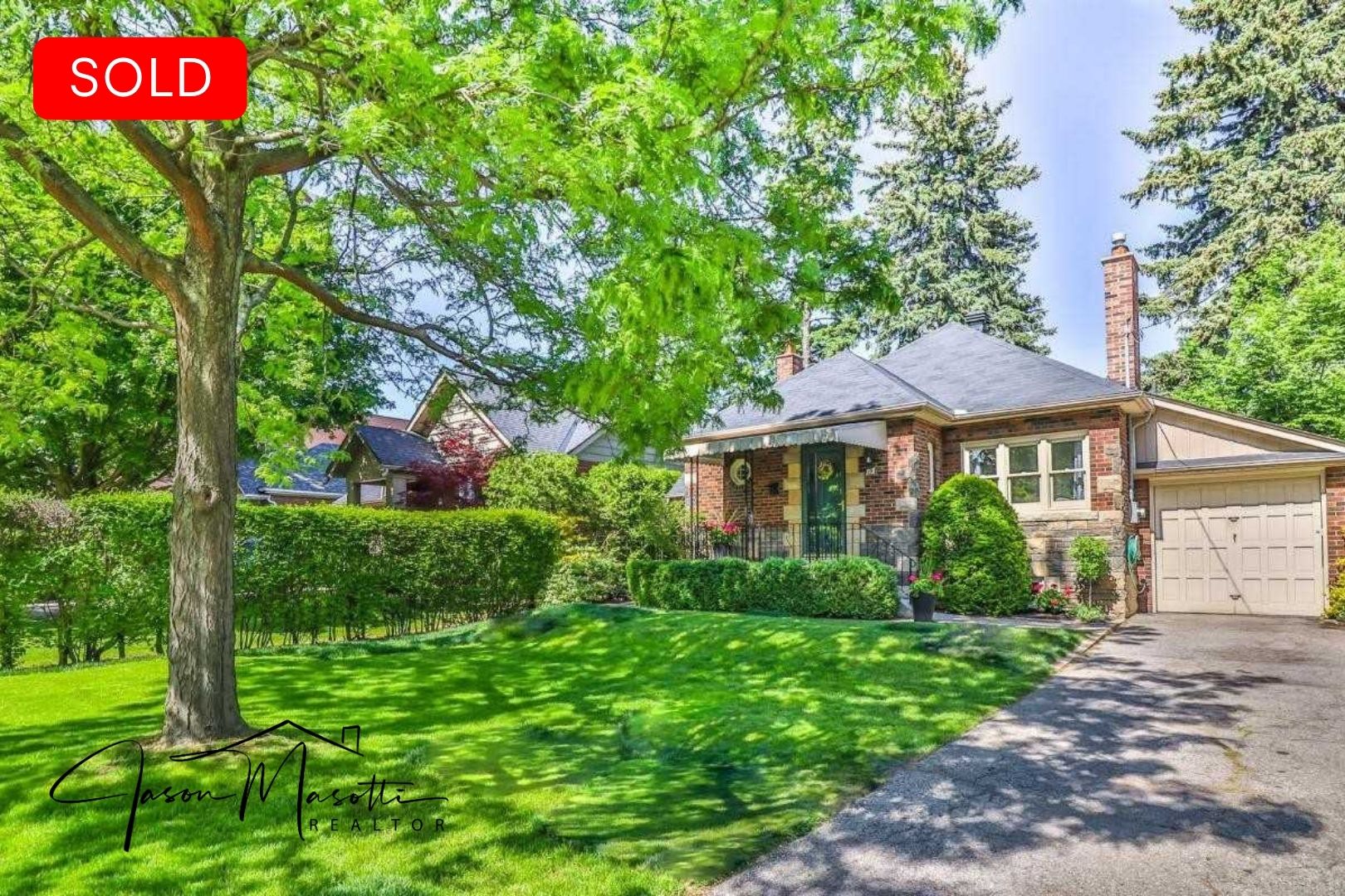 Toronto - 19 Eagle Road