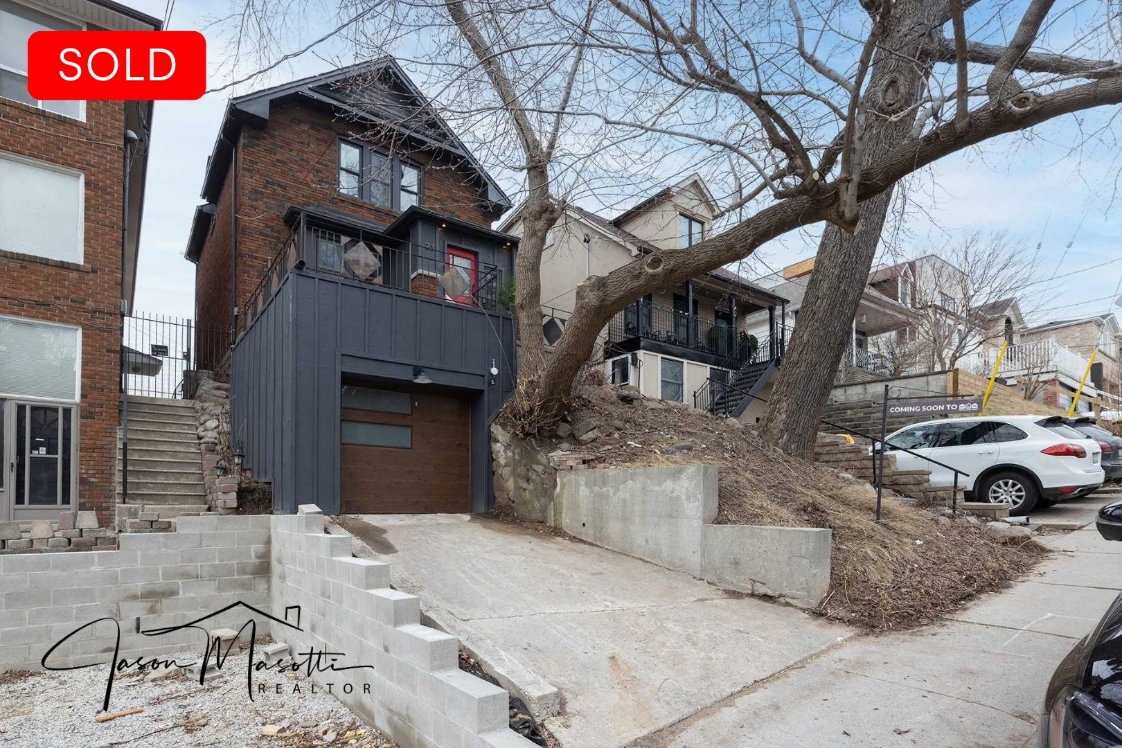 Toronto - 23 Ennerdale Road