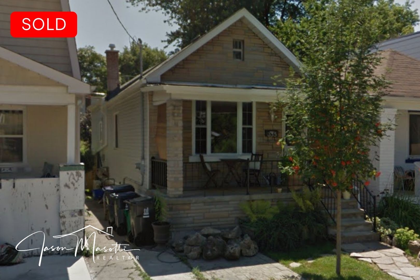 Toronto - 355 Sammon Avenue (1)